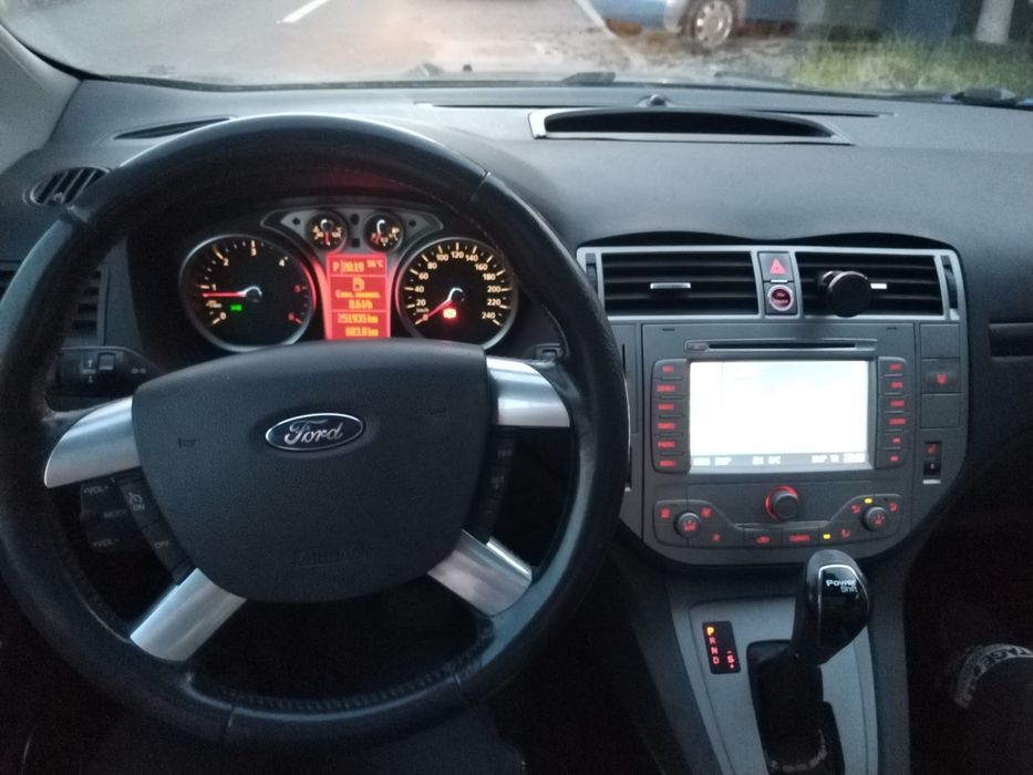 Ford Kuga 2012, 4X4, 252000km