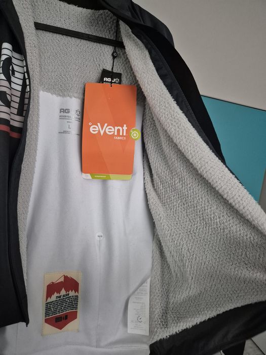 Jacheta hanorac bluza dama ciclism AGU Polartec noua cu etichetă nr L