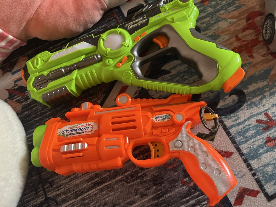 Отдам пакет ишрушек за торт