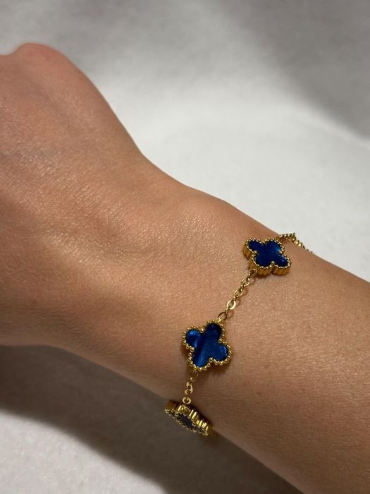 Bratari stil trifoi diferite culori