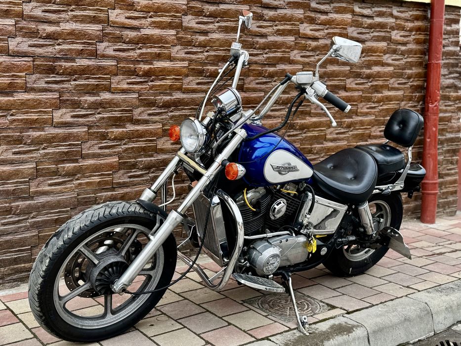 Honda Shadow VT  1100
