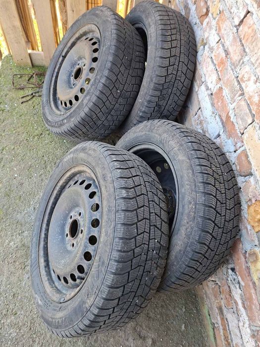 Гуми с джанти 205/55 R 16