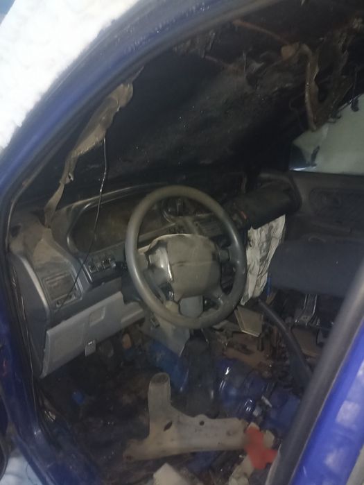 Продам Митсубиси Спейс руннер