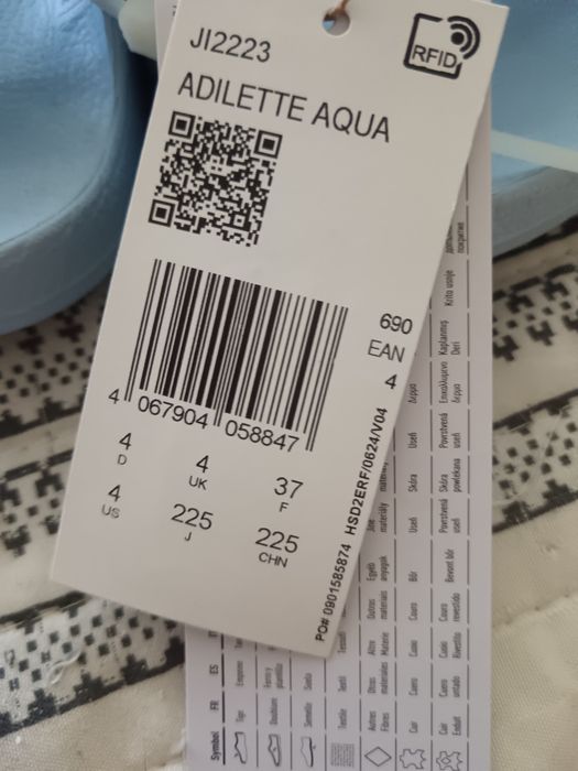 Чисто нови.Adidas. Оригинални. 36,37 номер