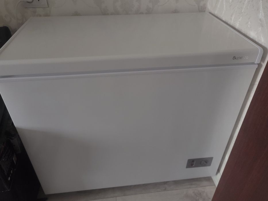 Продам морозильную камеру