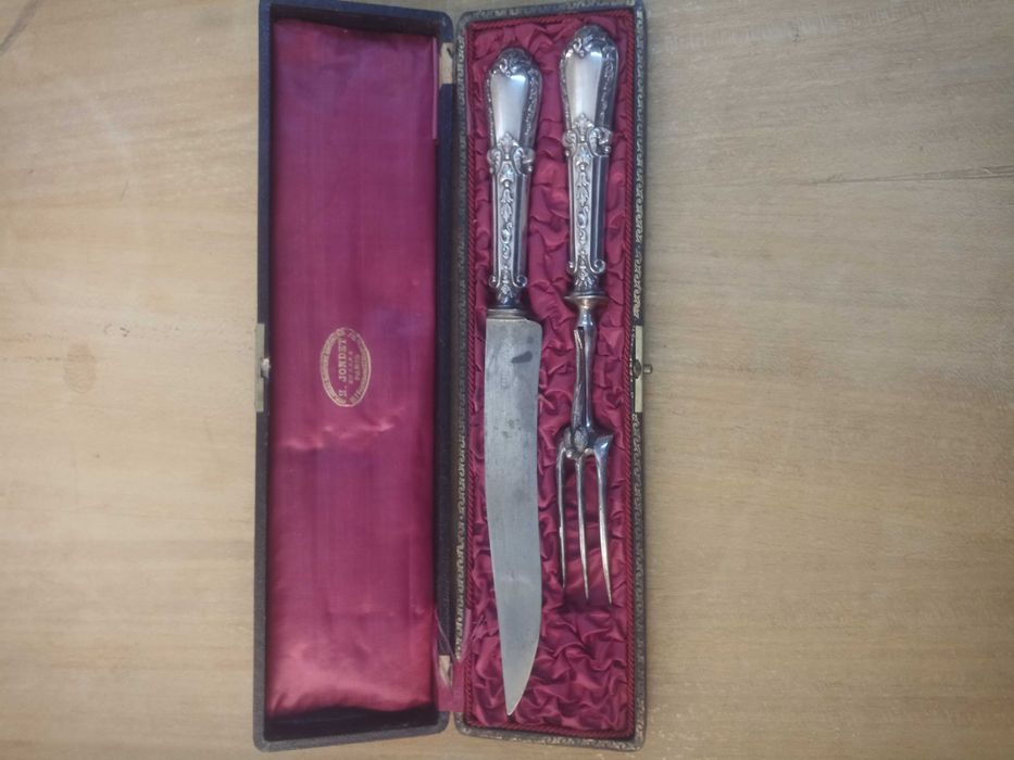 Комплект вилица и нож.колекционерски