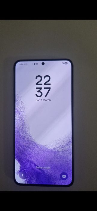 Vând telefon samsung s22