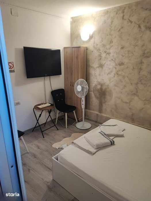 Inchiriez imobil zona Ramuri Tei cu 7 camere