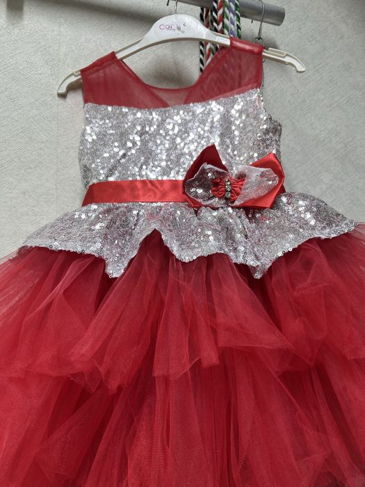 Платья на утренники к 8 марта