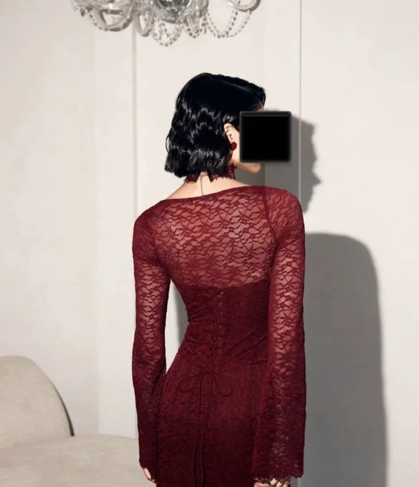 Платье от бренда Lichi