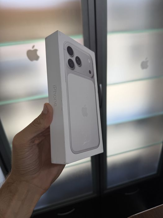 Vand Iphone 17 Pro Max 1 Tb Silver Nou(Sigilat)