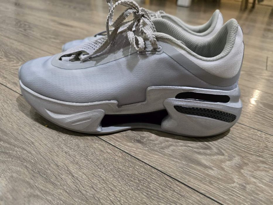 Маратонки с амортисьори за бягане