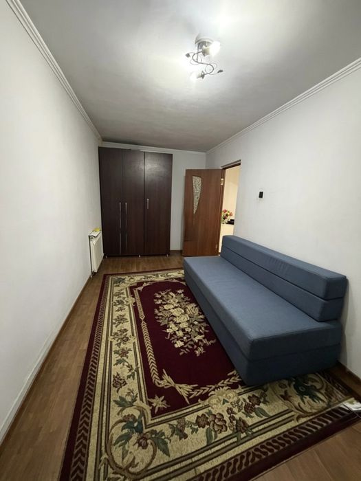 Диаан новый, без каркасный