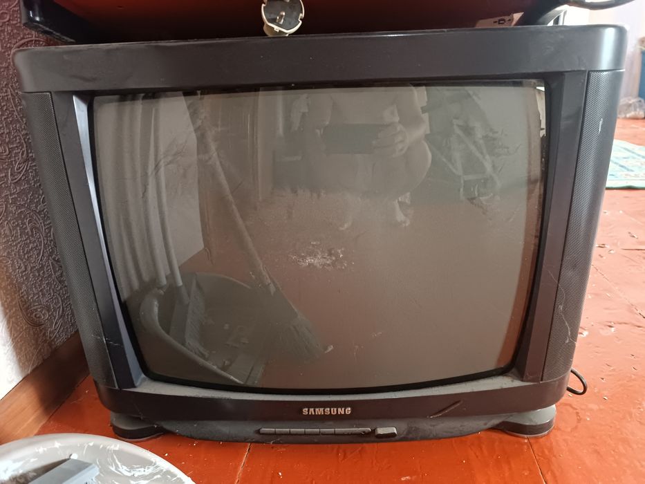 Телевизор светной