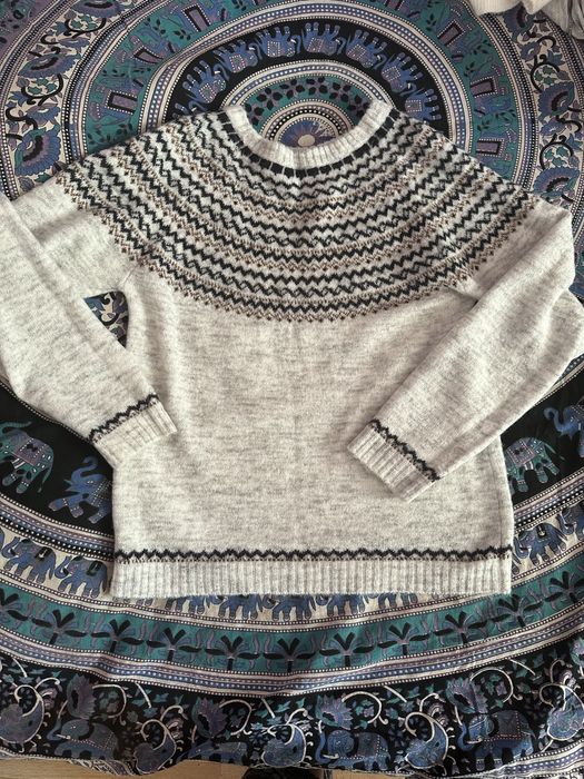 Шикарные тонкие свитера 46/48