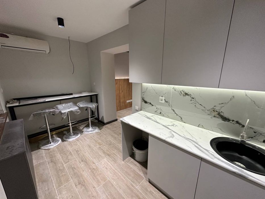 Аренда Новый Hi-Tech Office Kafe Darkhan Вдоль Дороги 93м2 Open Space