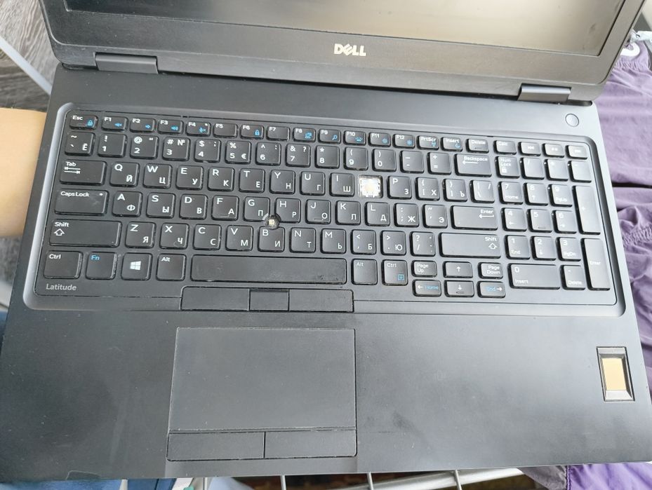 Dell Latitude 5580 / рабочий / под апгрейд