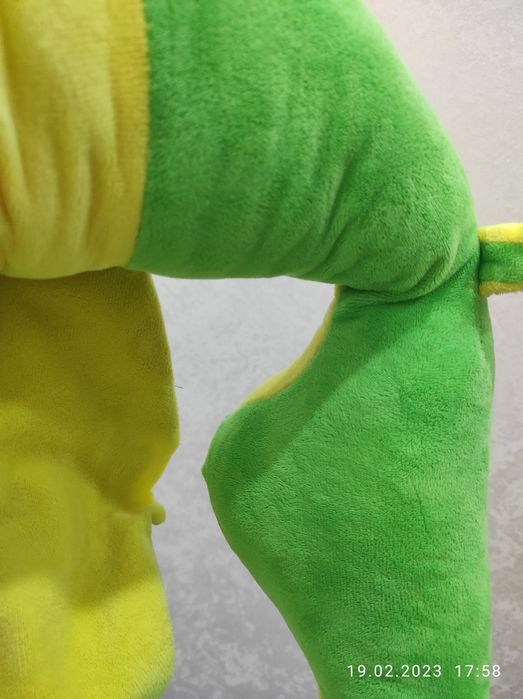 Продам сидушку для детей