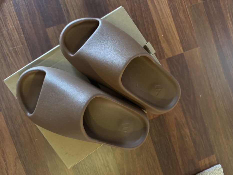 yeezy flax slides brown