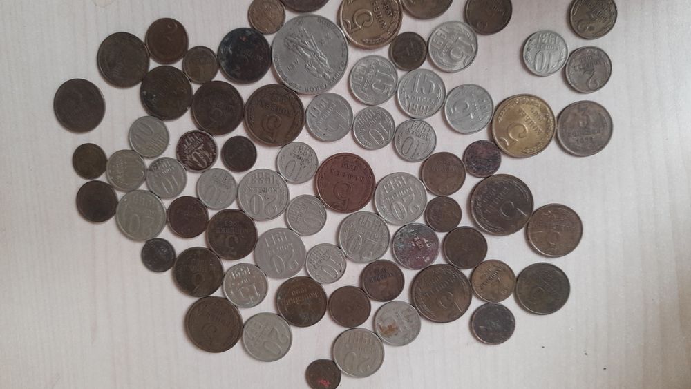 Барча давлат тангалари Respuplik Французский манета 1964