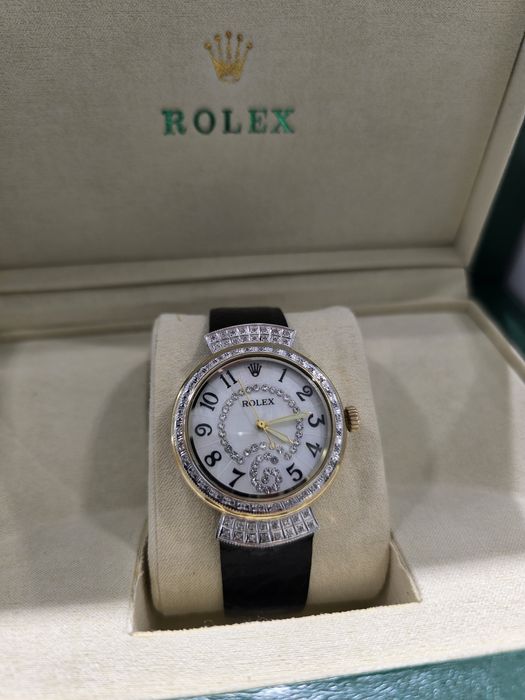 Новинка от Ролекс 585 пробы