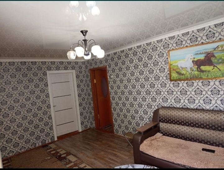 Продам дом с.Новакаменка,
