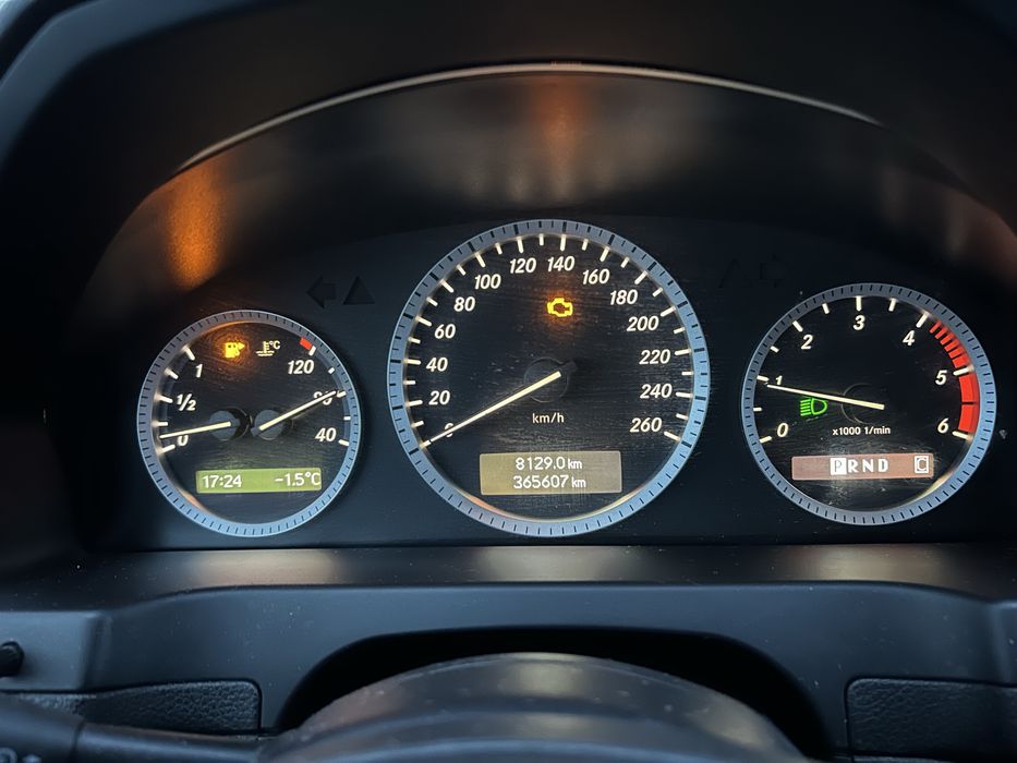 Mercedes benz c200 2.2 tdi, 170 cai, automata, cauciucuri noi de iarna