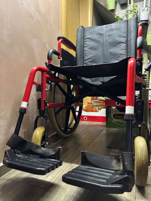 Инавлидна количка