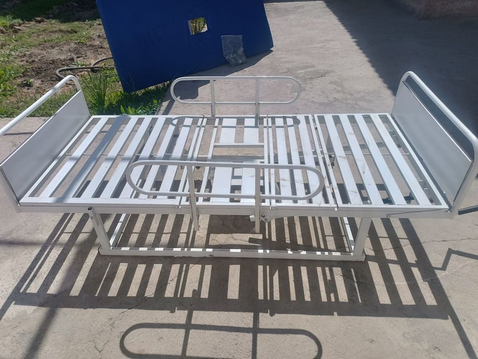 Медицинский кровать