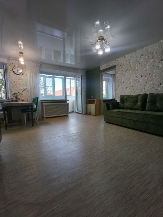 Продаём трёхкомнатную квартиру