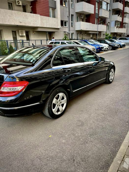 Mercedes Benz C220