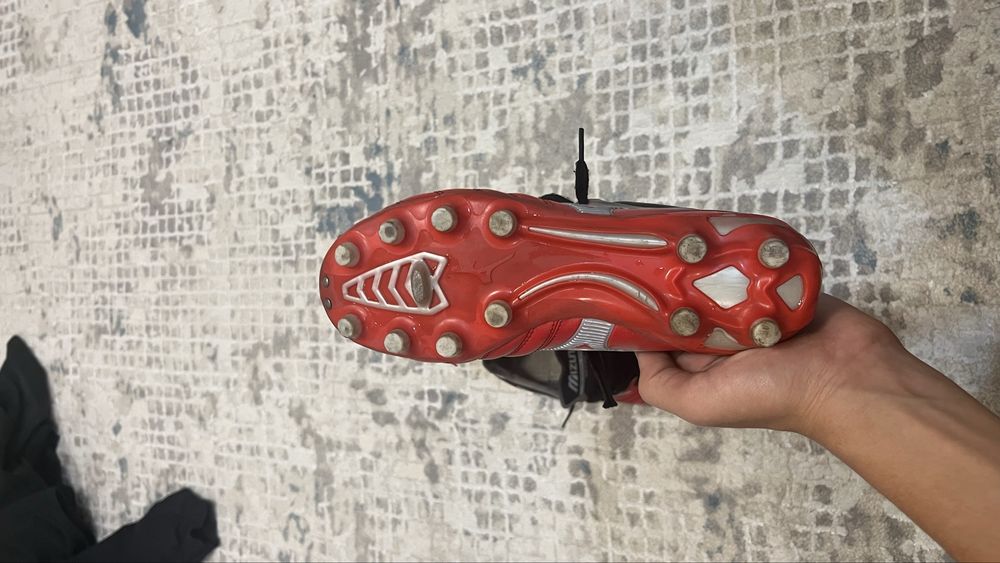 Бутсы mizuno 39 размер