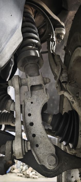 Пълен комплект окачване (макферсони) за VW Touareg 7L / Cayenne