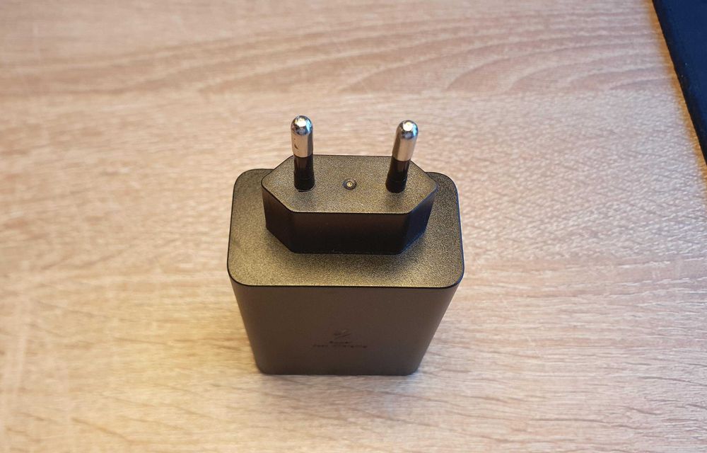 Încărcător Samsung Trio 65W USB-C + USB-A, original