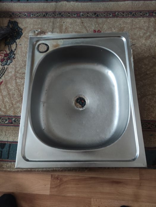 Продам раковину, размеры 50 на 40