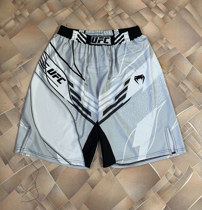 Шорты для единоборств venum