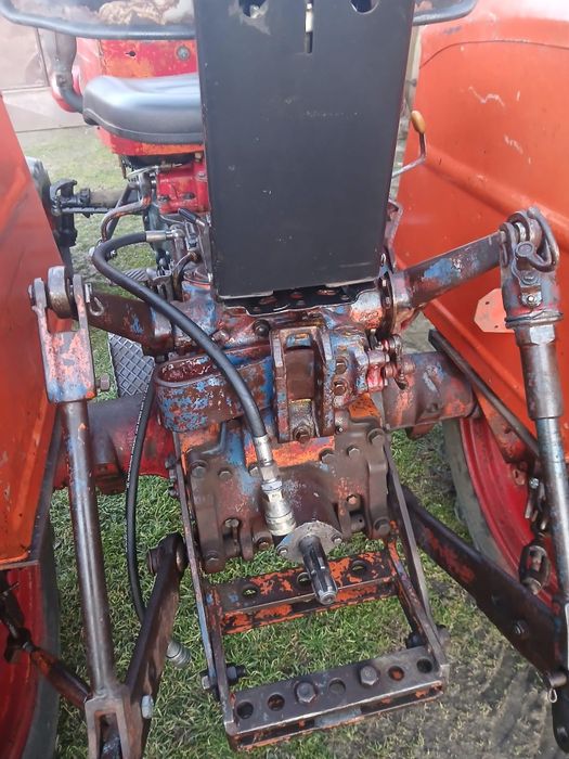 Tractor UTB 445/550/640