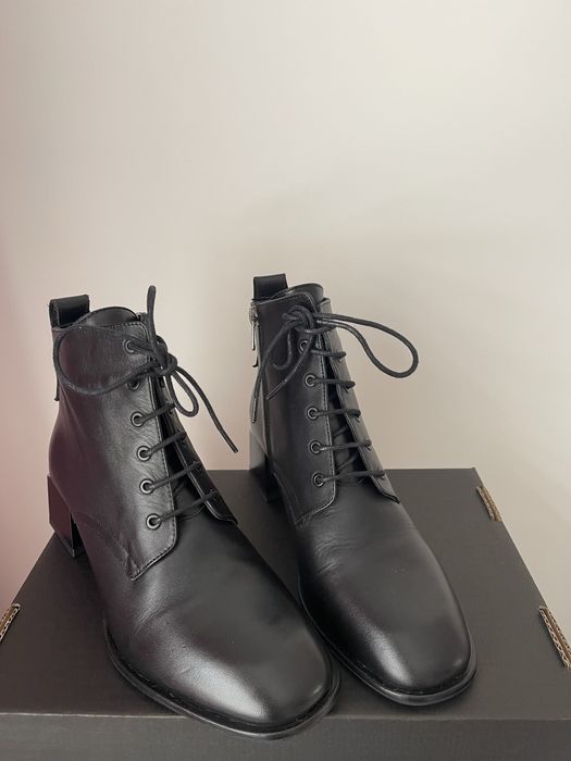 Дамски боти