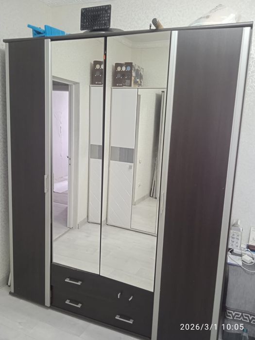 Шкаф продам срочно