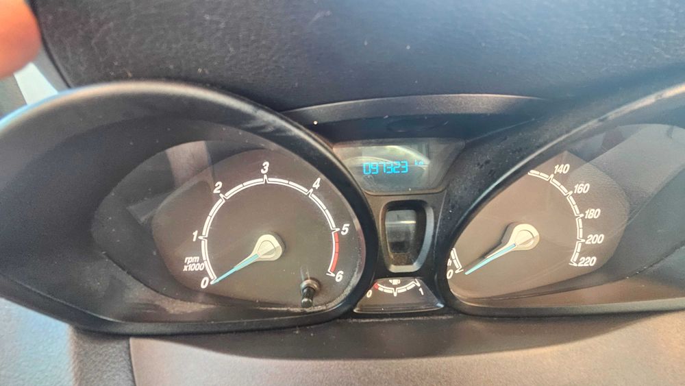 Ford transit courier 2019