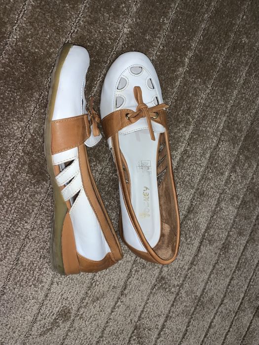 Мокасины кожаные