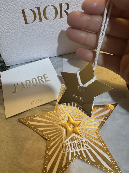 Оригинална звезда Dior