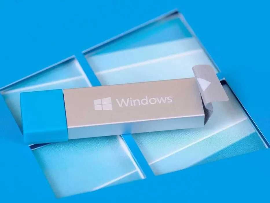 Stick USB bootabil Windows XP, 7, 8.1, 10 sau 11 Pro cu licenta RETAIL