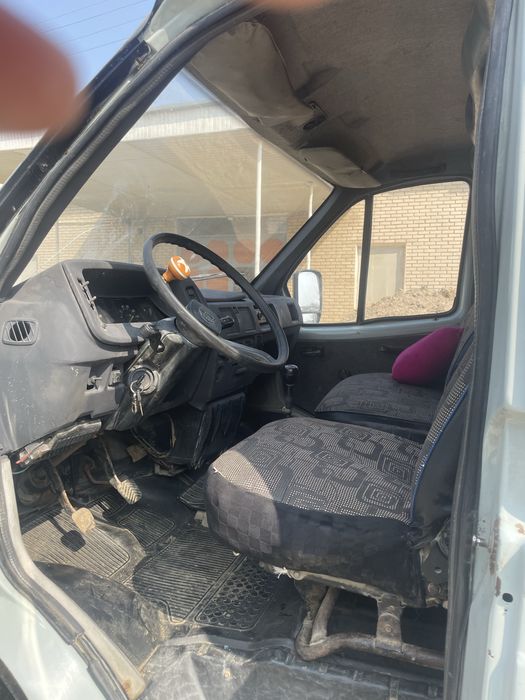 Gazel sotiladi yili 1998