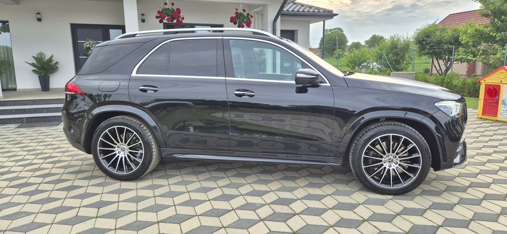 Mercedes-Benz GLE 400d 4MATIC – AMG Line – 330 CP