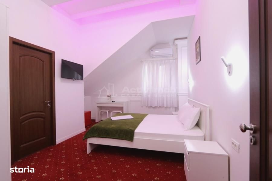 De vanzare –  Cladire comerciala - Pensiune – Restaurant – Ballroom –