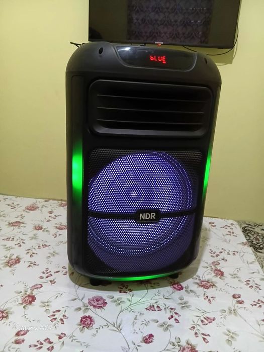 Кучли Блютуз Колонка NDR сотилади! (Караоке + RGB Чироқлар)