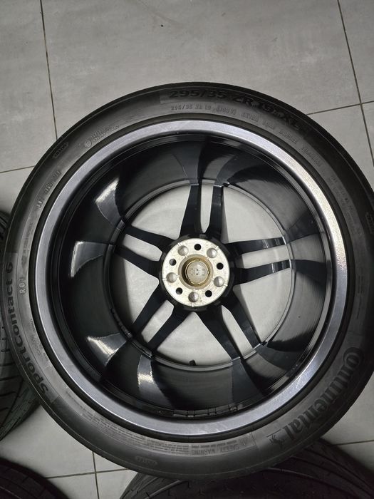 Jante Audi  R8  4S  , r19 , originale!! Anvelope vara