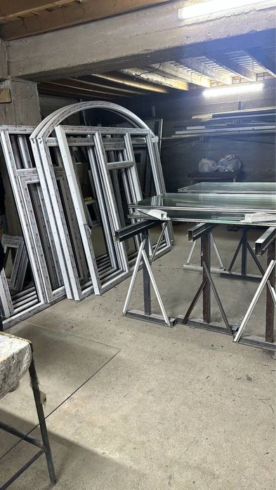 Окна двери витражи