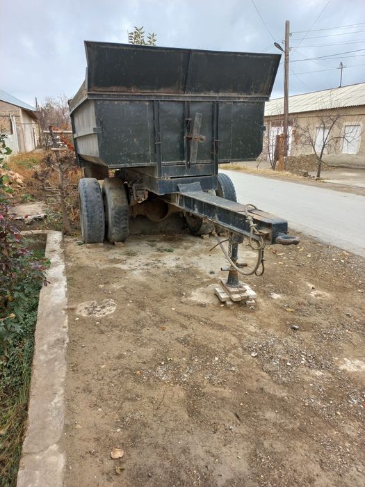 Прицеп сотилади .